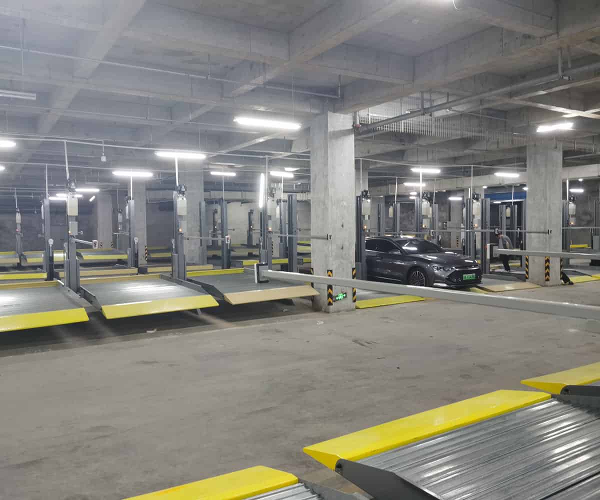 四柱機械式停車設備維保